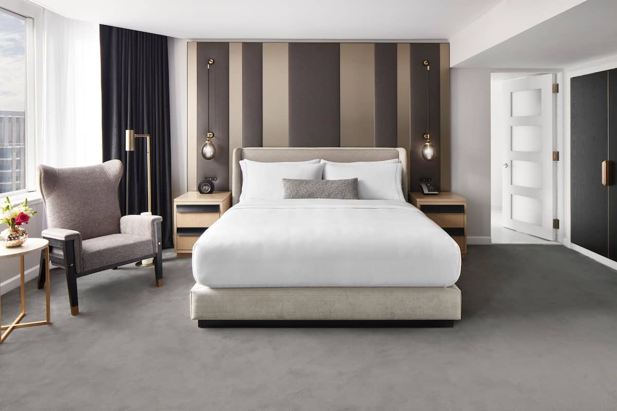 1 bedroom, Frette Italian sheets, premium bedding, minibar
