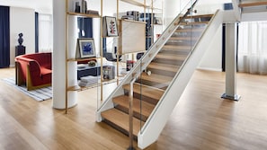Suite, 2 Bedrooms, Non Smoking (View) | Living room
