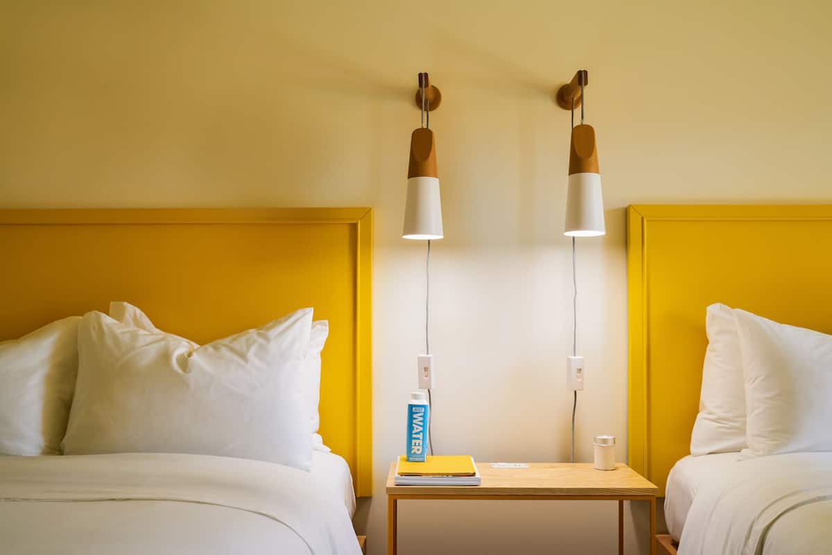 Hypo-allergenic bedding, minibar, in-room safe, desk