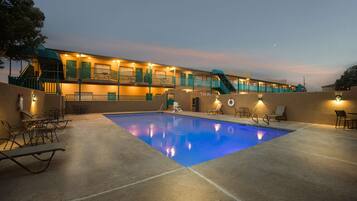 Seasonal outdoor pool