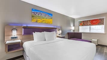 Standardzimmer, 1 King-Bett, Nichtraucher, Kühlschrank und Mikrowelle