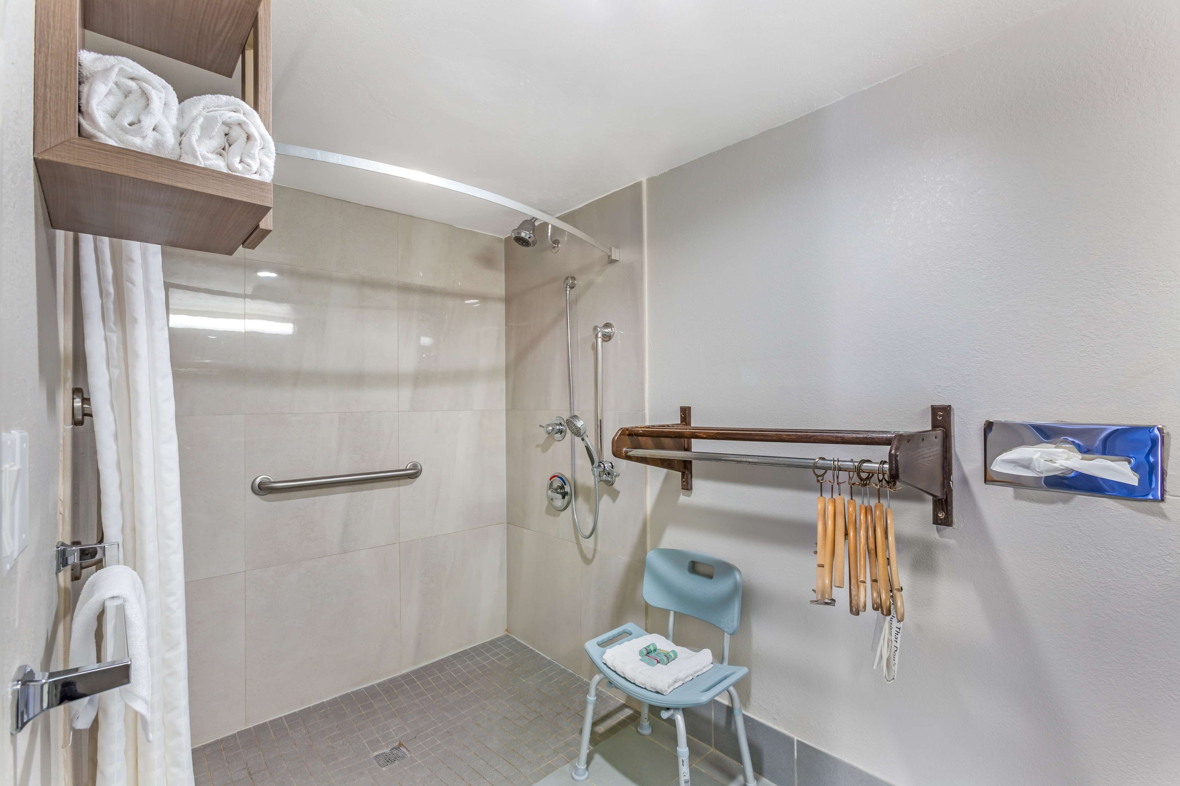 Photo - Best Western Sunland Park Inn