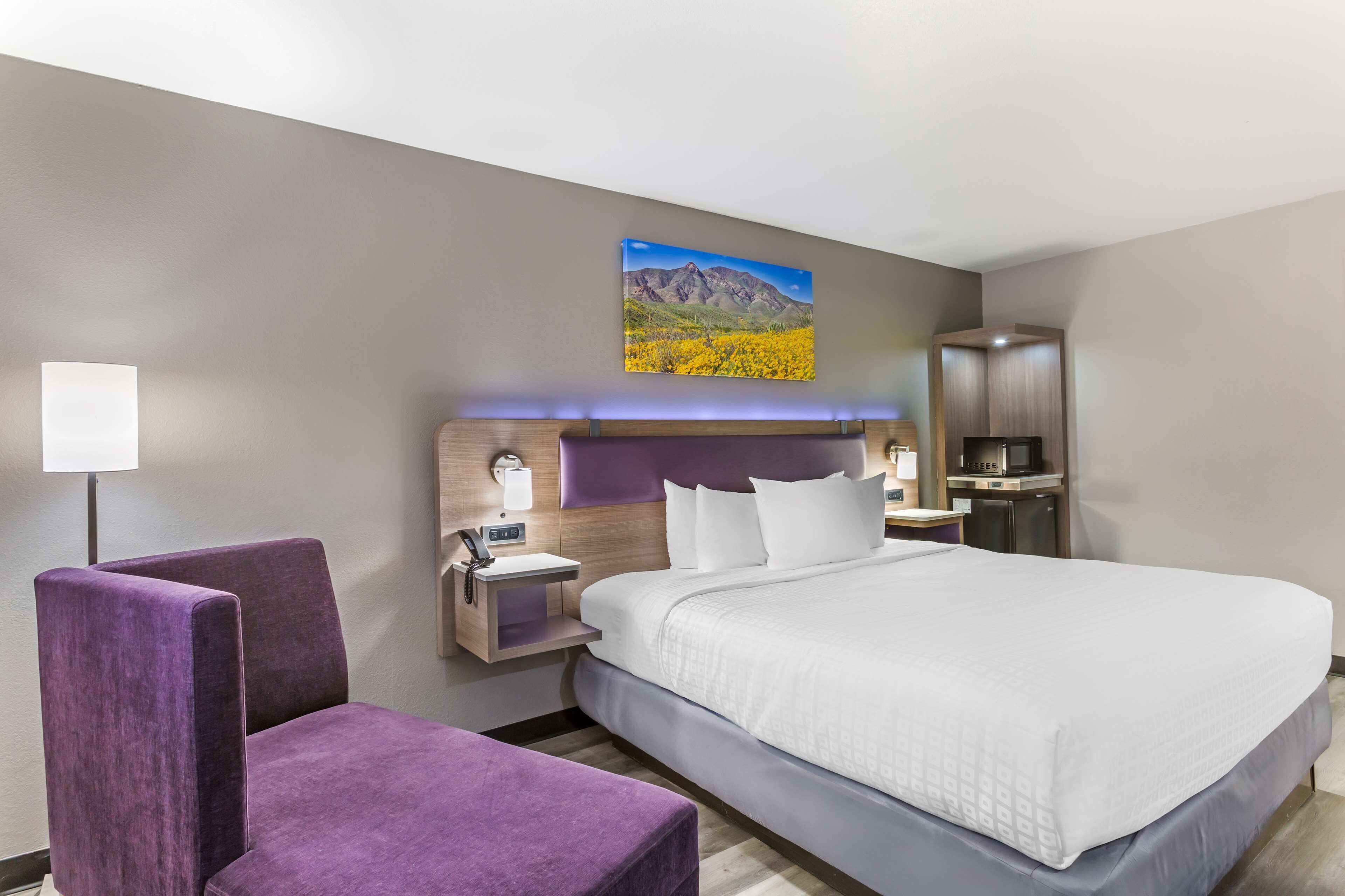 Photo - Best Western Sunland Park Inn