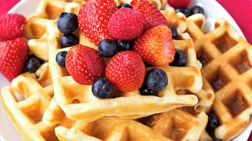 Free daily continental breakfast