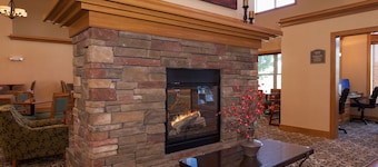 White River Inn and Suites