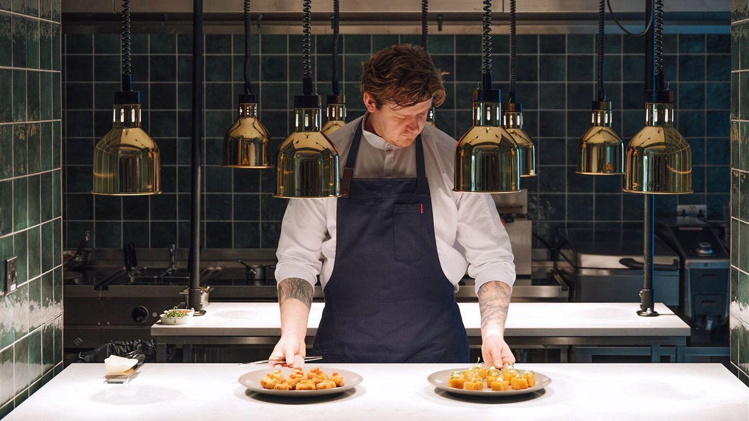 Breakfast, lunch, dinner served; British cuisine 