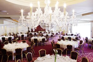 Banquet hall - The Bristol Hotel (Bristol)