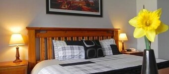 Moore Park Inn