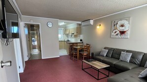 2 bedroom apartment Q3S | Private kitchen