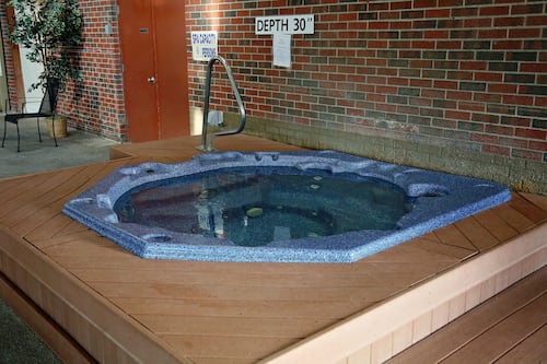Tina de hidromasaje interior