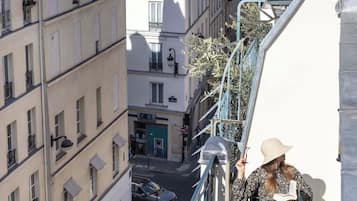 Parisian balcony | Terrace/patio