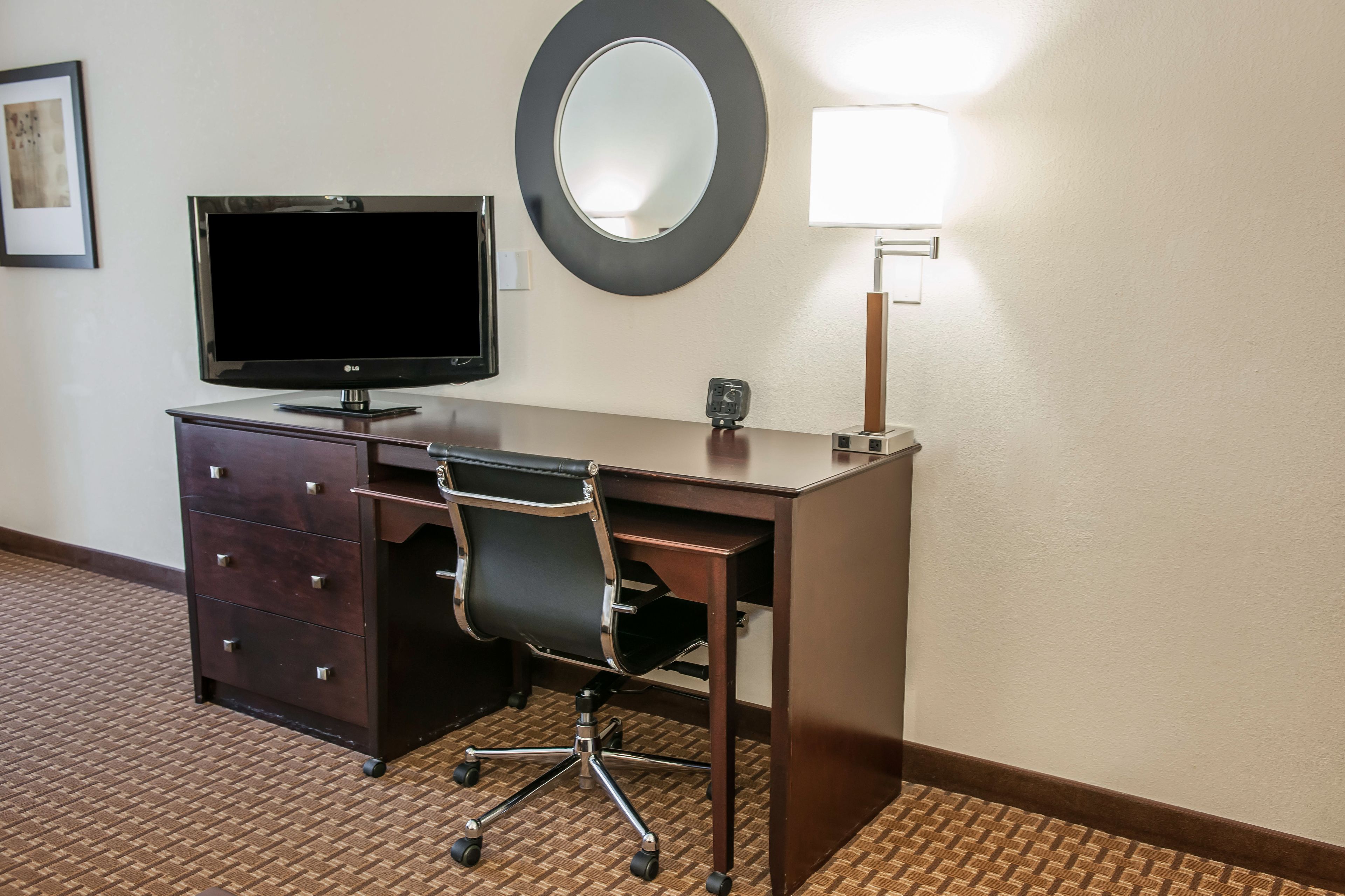 premium bedding, in-room safe, desk, iron/ironing board