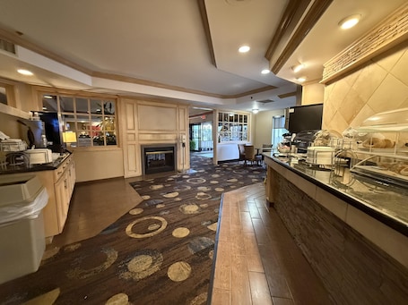 Free daily buffet breakfast. SureStay by Best Western Marion