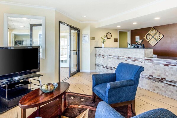 Lobby - Quality Inn & Suites Abilene North (Abilene)