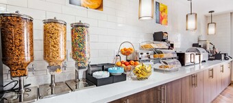 Best Western Plus Addison/Dallas Hotel