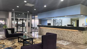 Quầy tiếp tân