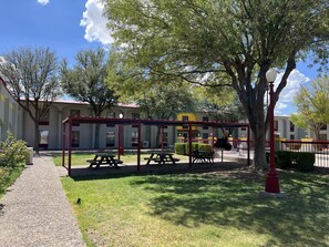 BBQ/picnic area