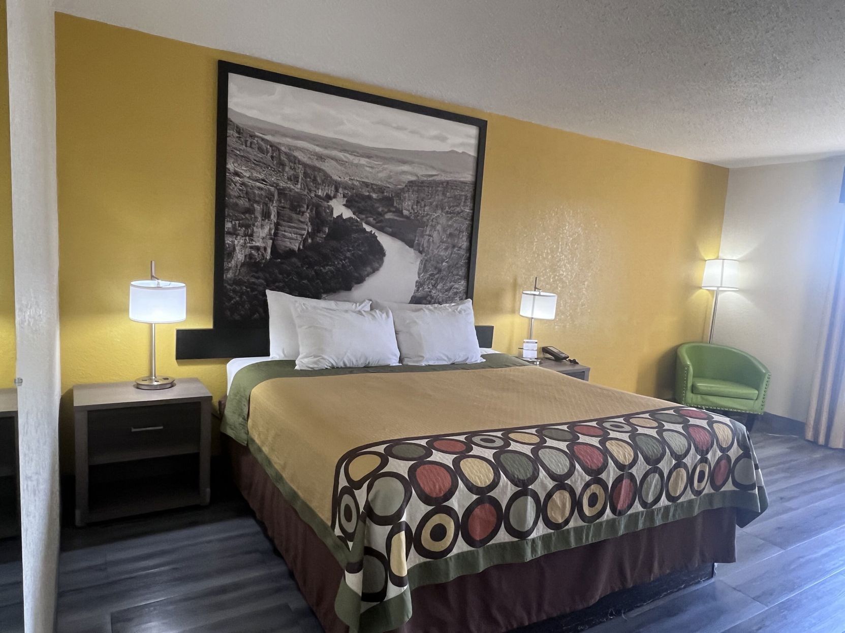 In-room safe, desk, iron/ironing board, free WiFi