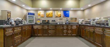 Free daily continental breakfast
