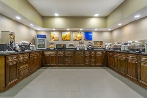 Colazione continentale inclusa, servita tutte le mattine 
