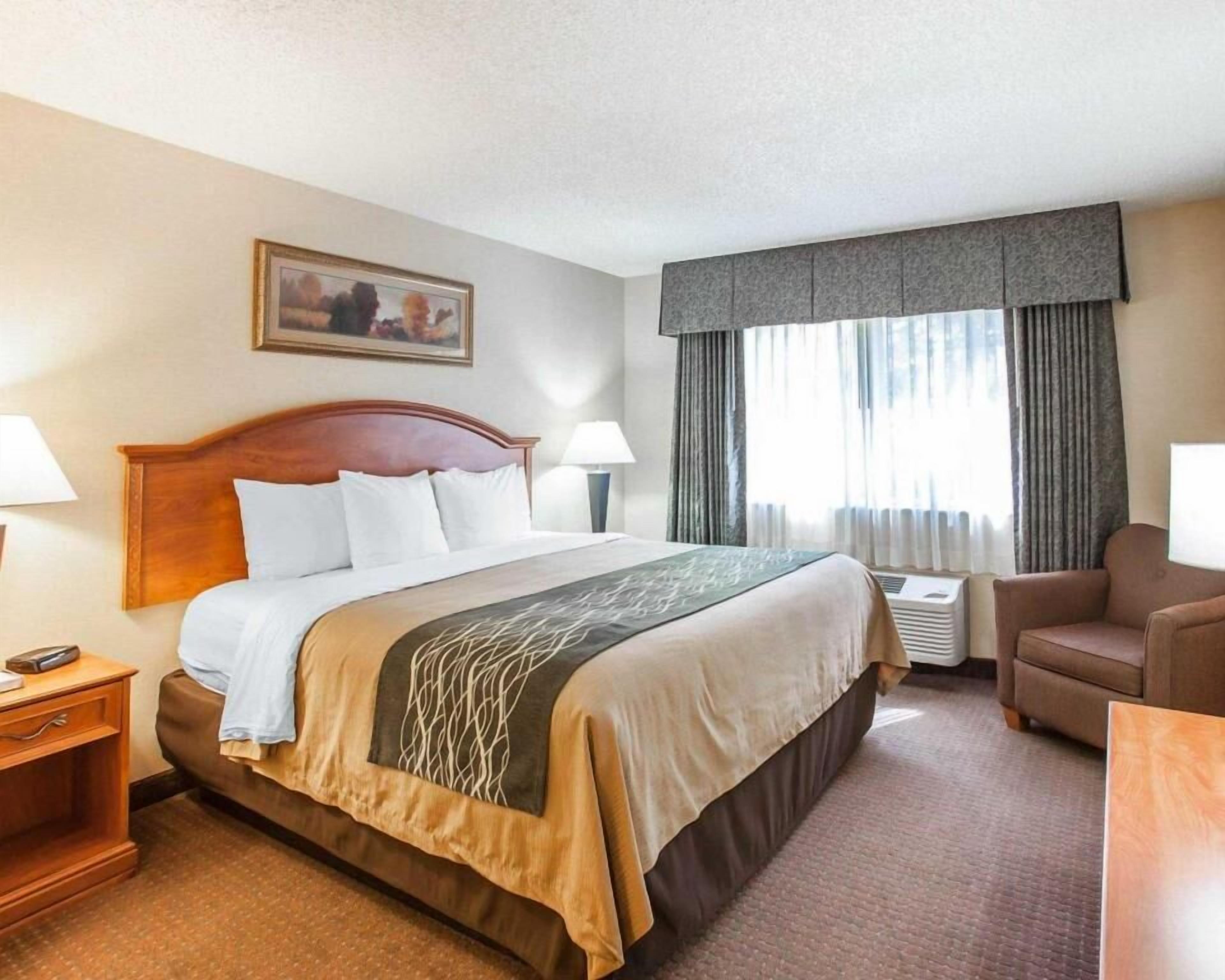 Pillowtop beds, blackout drapes, iron/ironing board, free WiFi
