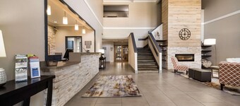 Country Inn & Suites by Radisson, Freeport, IL