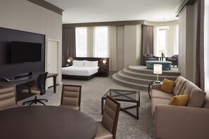 40-inch LCD TV with cable channels, TV