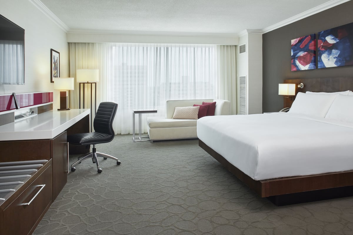 Premium bedding, pillowtop beds, in-room safe, desk