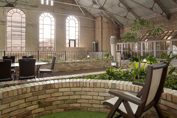 Standardzimmer, 2Â Queen-Betten | Pool