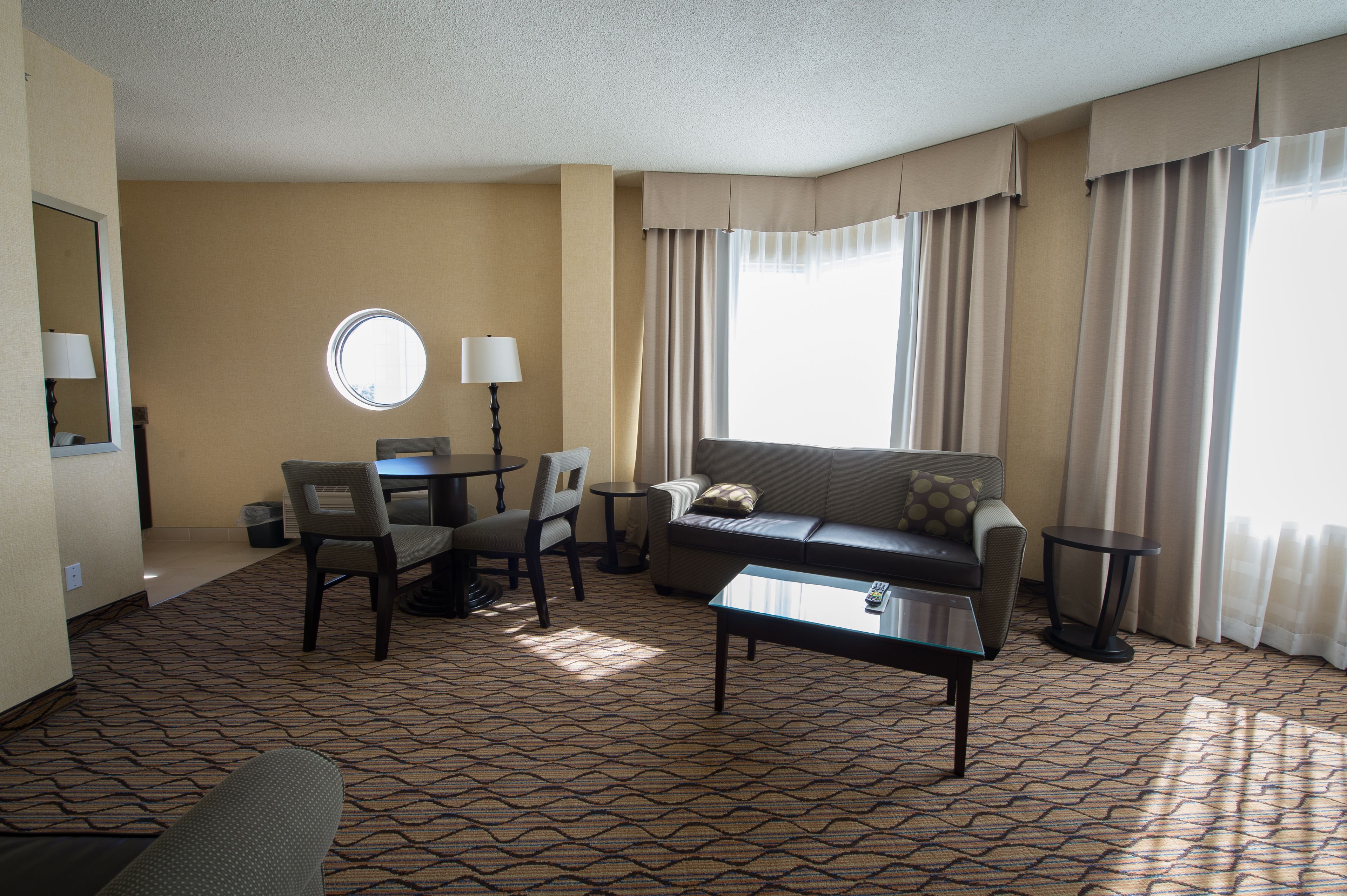 Photo - Holiday Inn Sydney - Waterfront by IHG