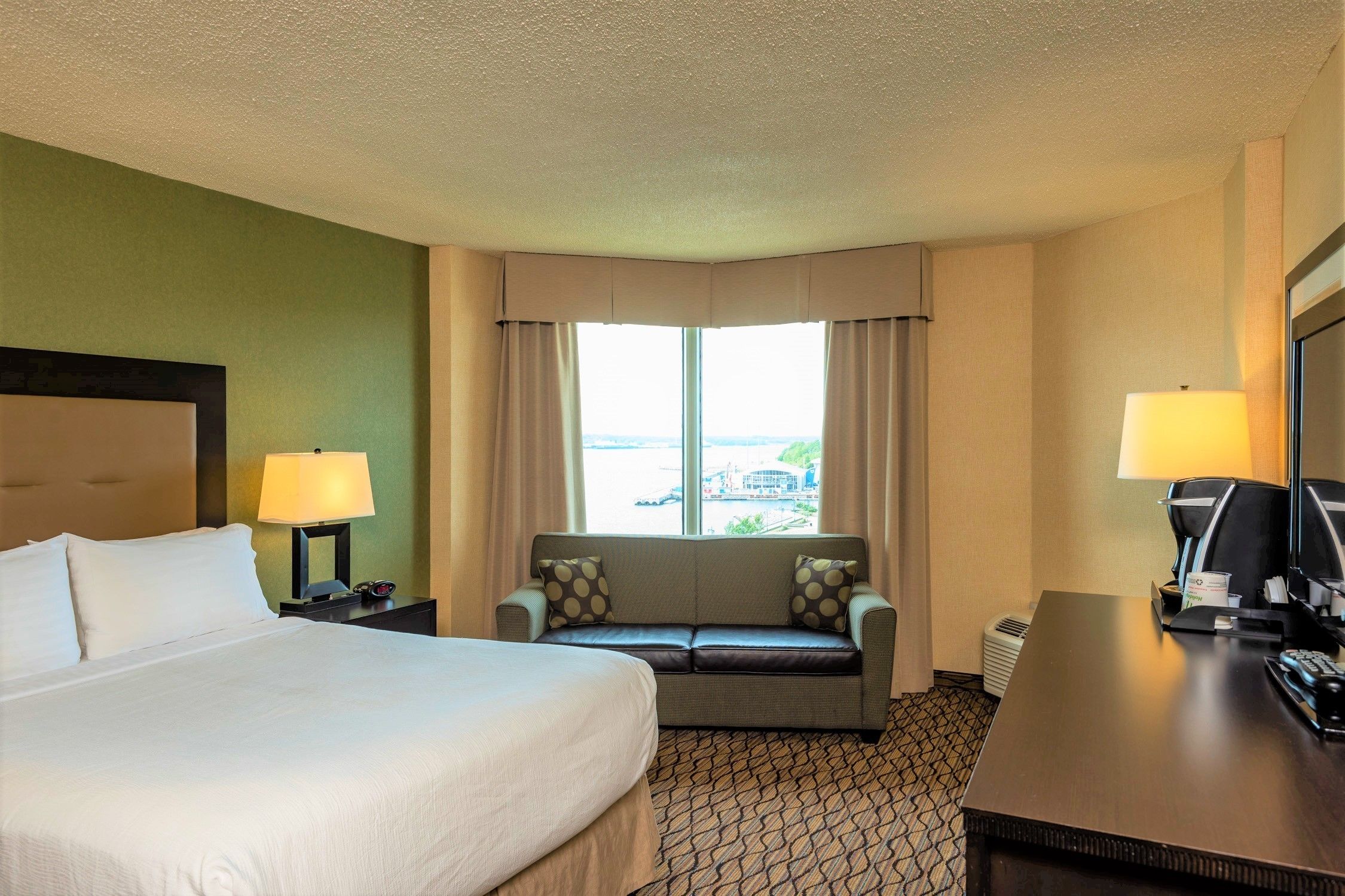 premium room, 1 king bed with sofa bed | premium bedding, pillow-top beds, in-room safe, desk