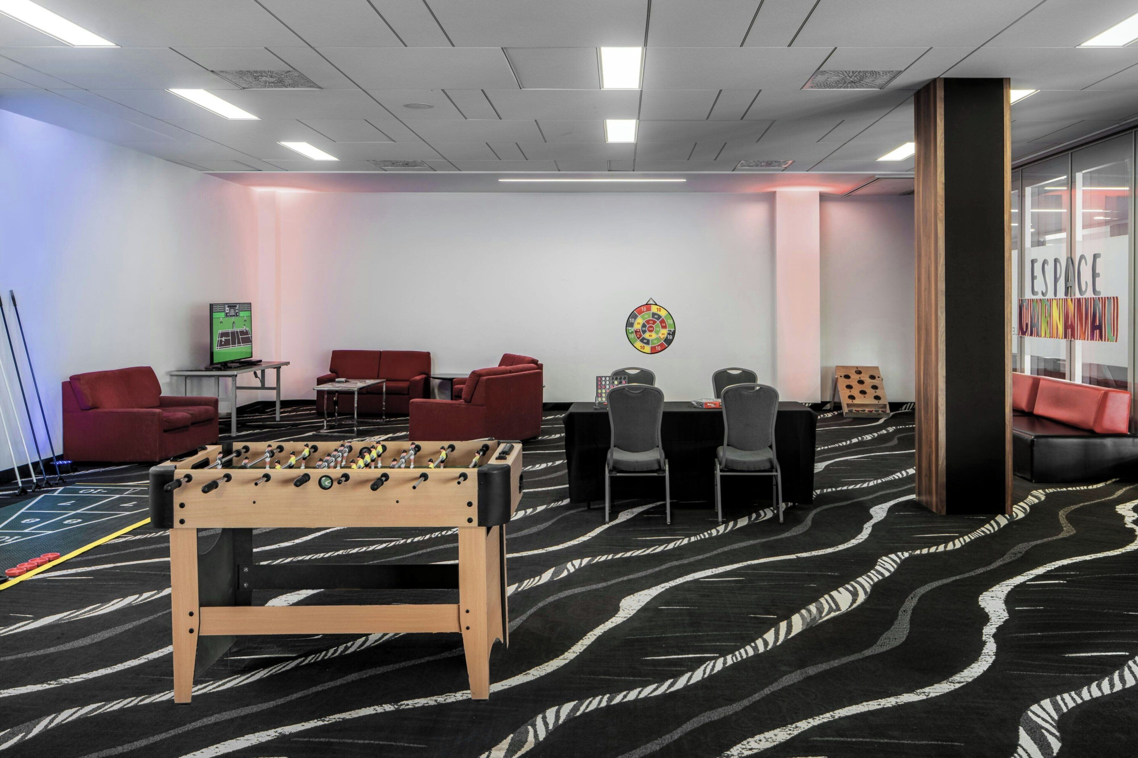 Bar lounge