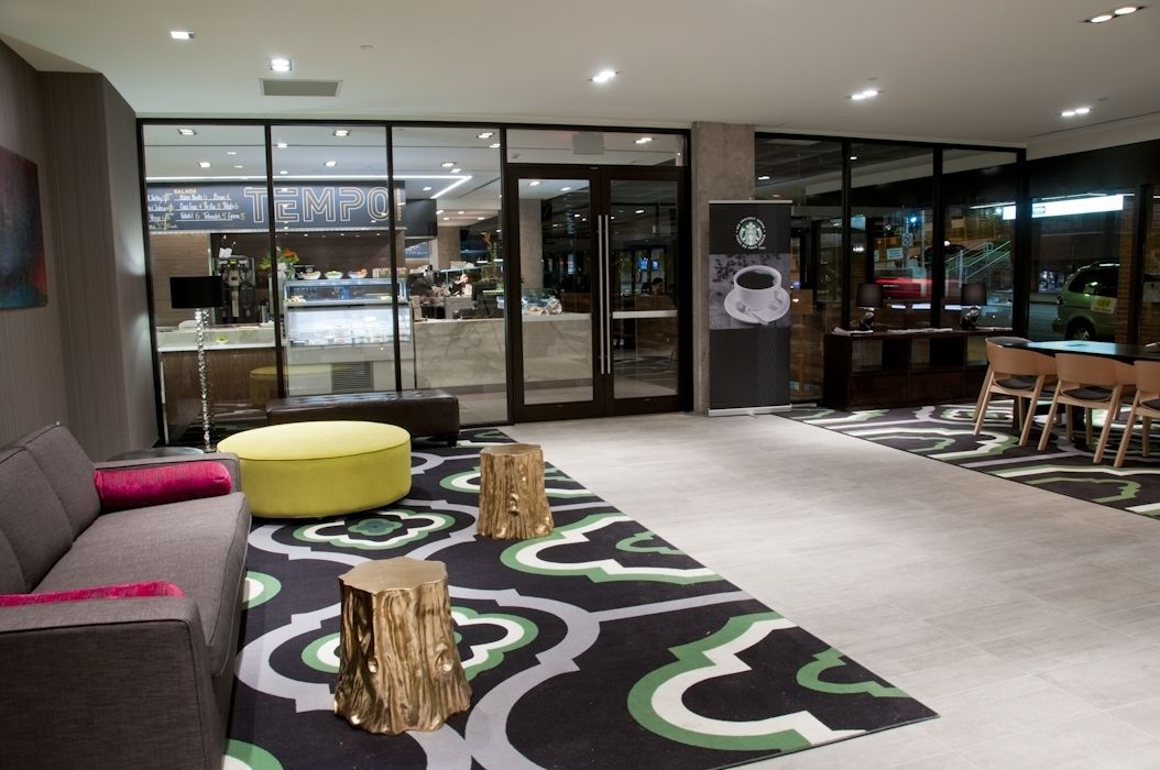 ロビー応接スペース