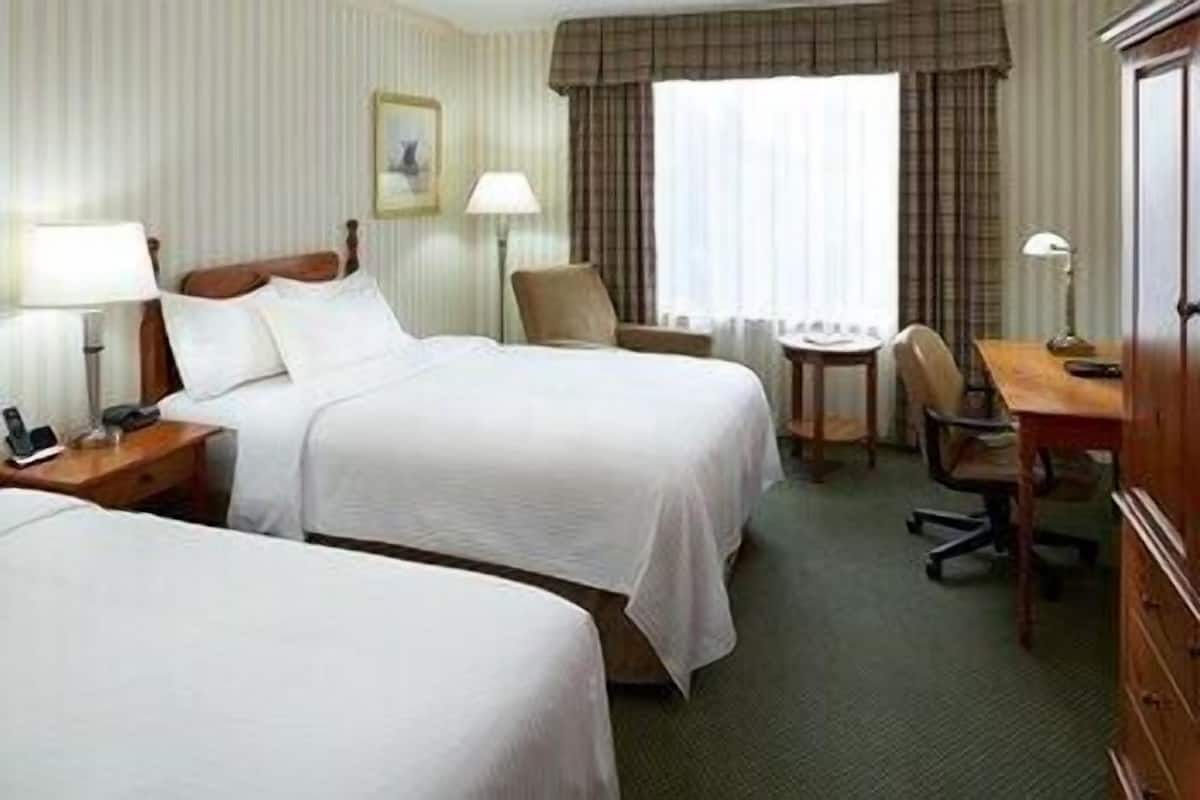 Premium bedding, desk, blackout drapes, iron/ironing board