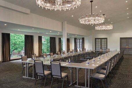 Hilton Mississauga Meadowvale - Image 65