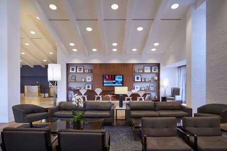 Hilton Mississauga Meadowvale - Image 13