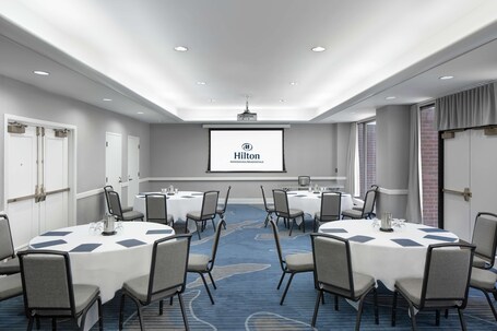 Hilton Mississauga Meadowvale - Image 66