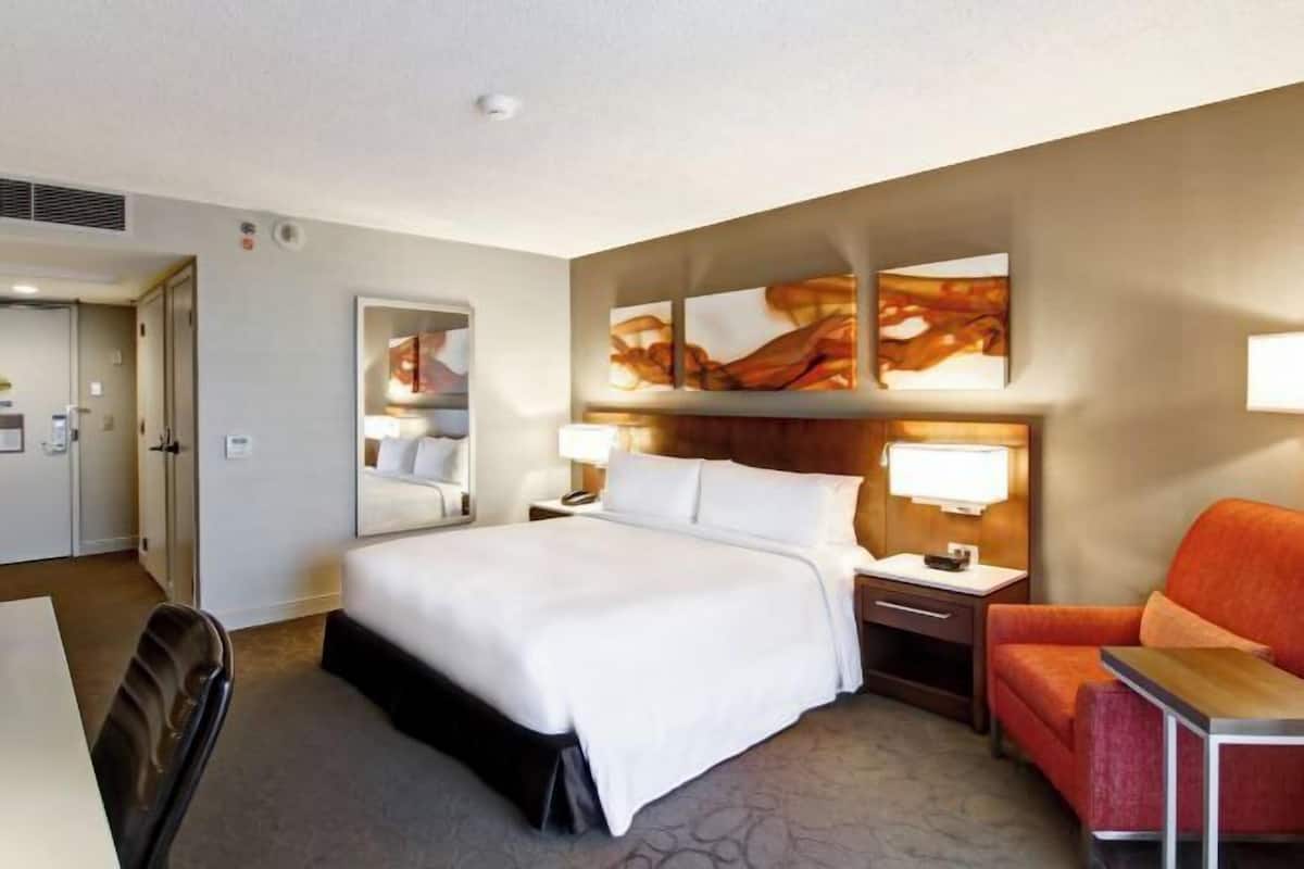 Surmatelas, coffres-forts dans les chambres, bureau