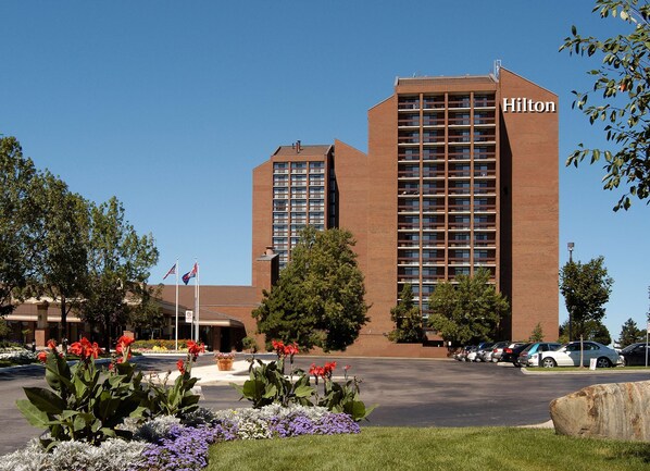 Exterior - Hilton Mississauga/Meadowvale (Mississauga)