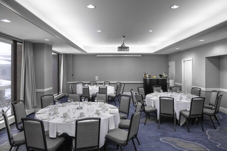 Hilton Mississauga Meadowvale - Image 97