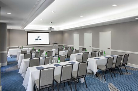 Hilton Mississauga Meadowvale - Image 70