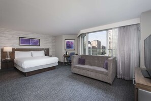 Hypo-allergenic bedding, Tempur-Pedic beds, blackout curtains - Hilton Garden Inn Ottawa Downtown (Ottawa)