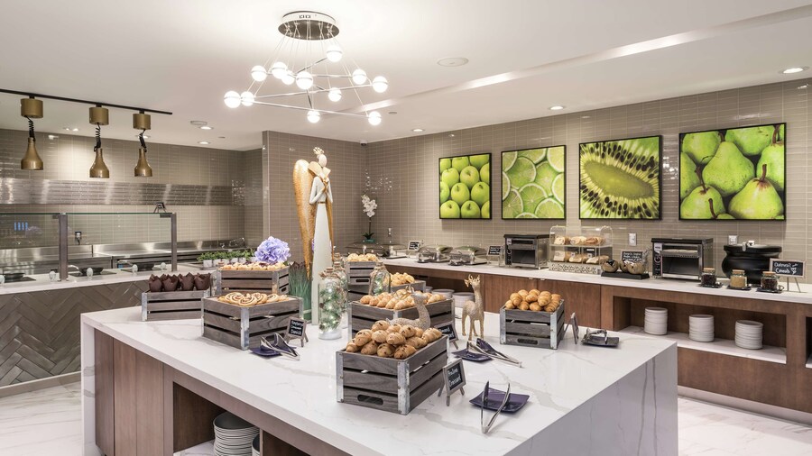 Hilton Garden Inn Ottawa Downtown