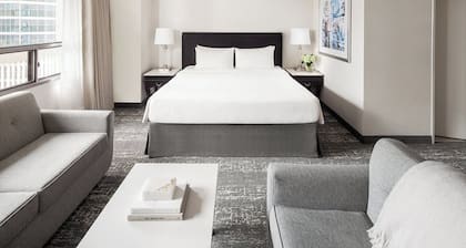 Chelsea Hotel, Toronto