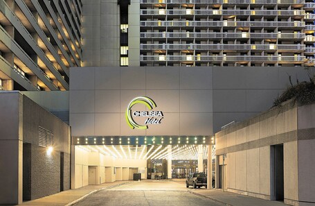 Chelsea Hotel, Toronto - Image 21