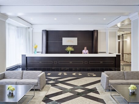 Chelsea Hotel, Toronto - Image 27