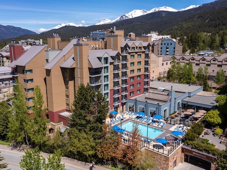 Exterior. Hilton Whistler Resort & Spa
