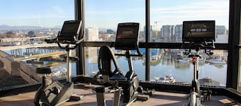 Radisson Blu Vancouver Airport Hotel & Marina