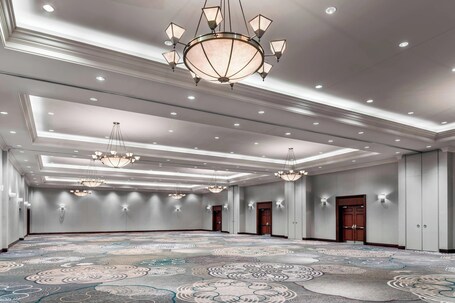 Sheraton Toronto Airport Hotel Conference Centre - Image 40