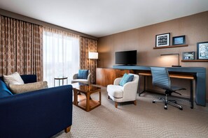 Executive Suite, 1 Bedroom | Living area | 37-inch TV with cable channels, pay movies